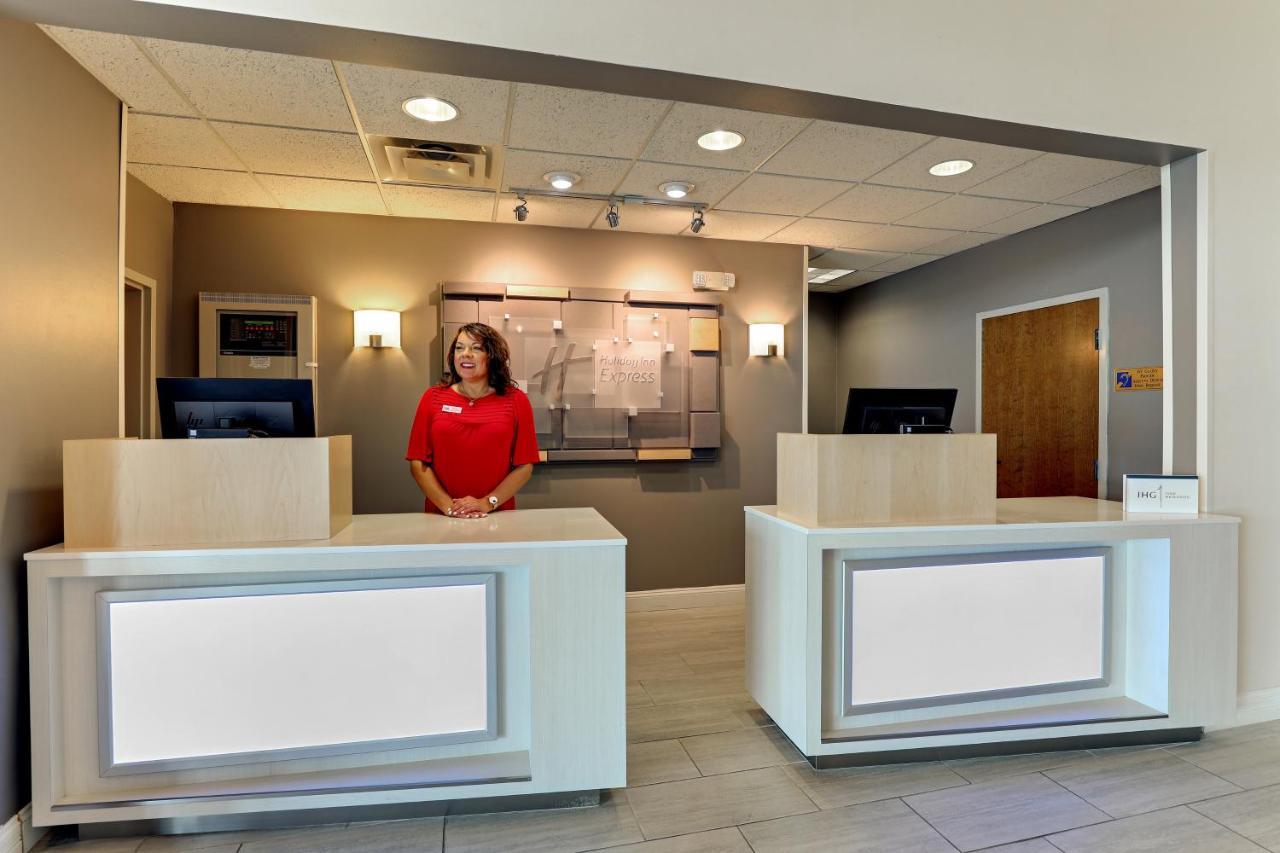 Holiday Inn Express Campbellsville By Ihg Exterior foto
