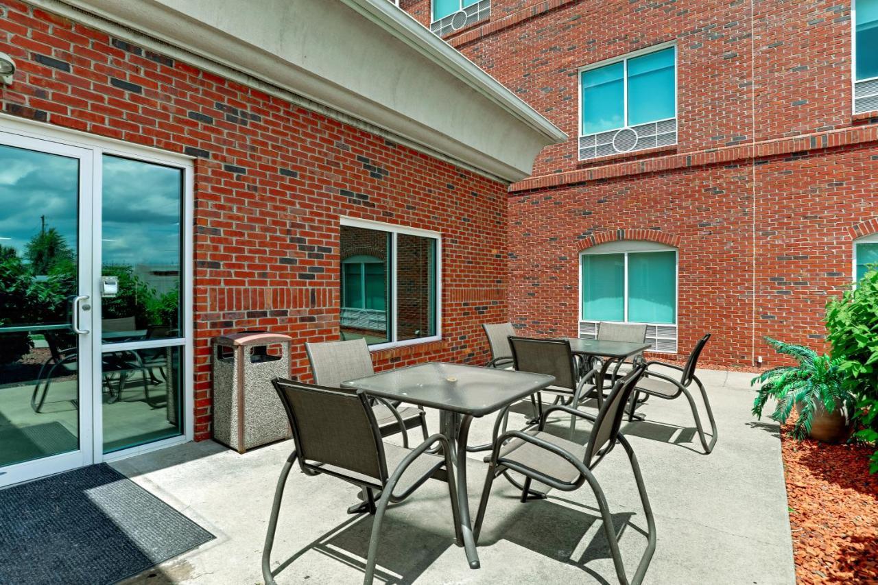 Holiday Inn Express Campbellsville By Ihg Exterior foto