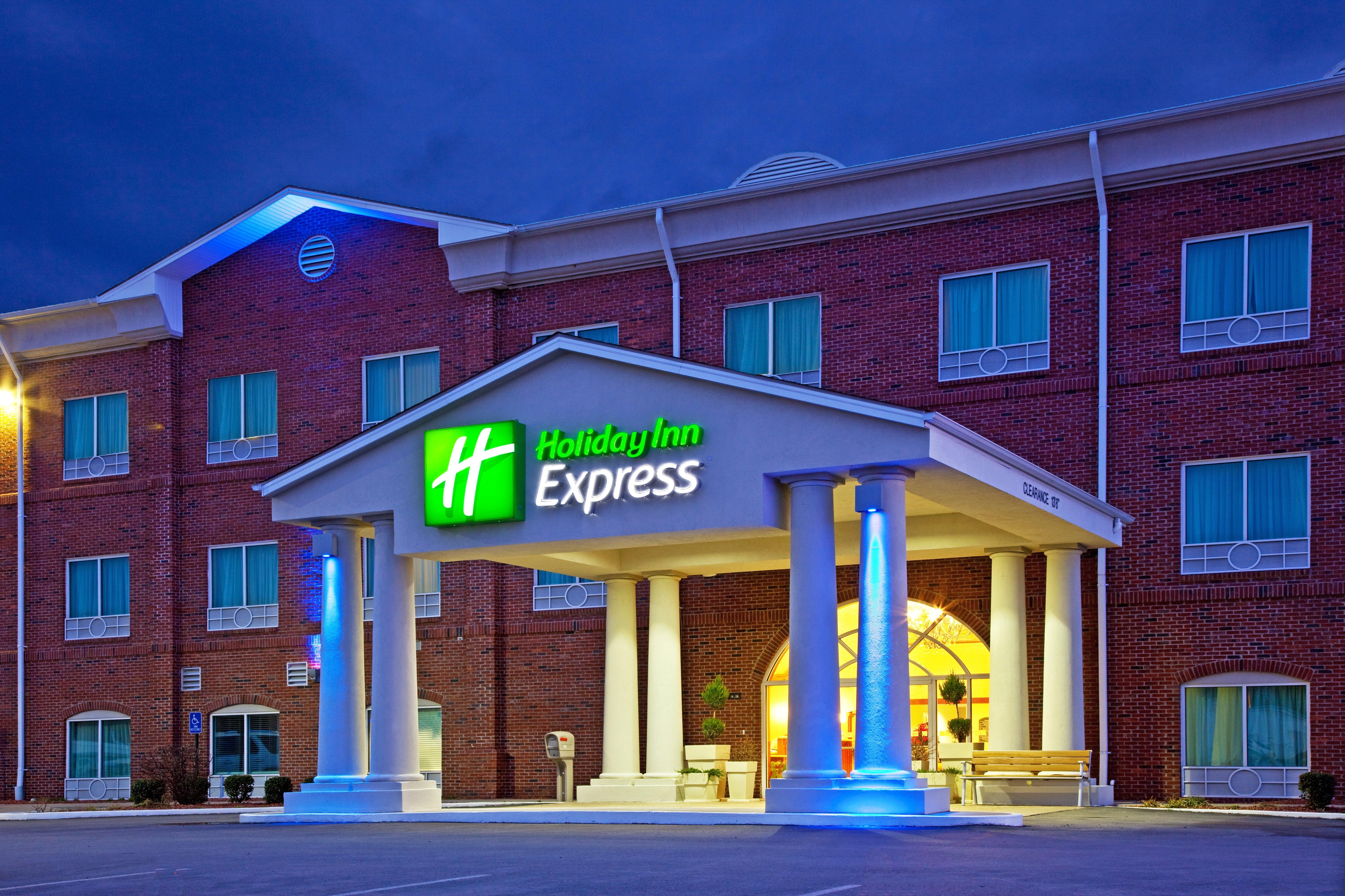 Holiday Inn Express Campbellsville By Ihg Exterior foto